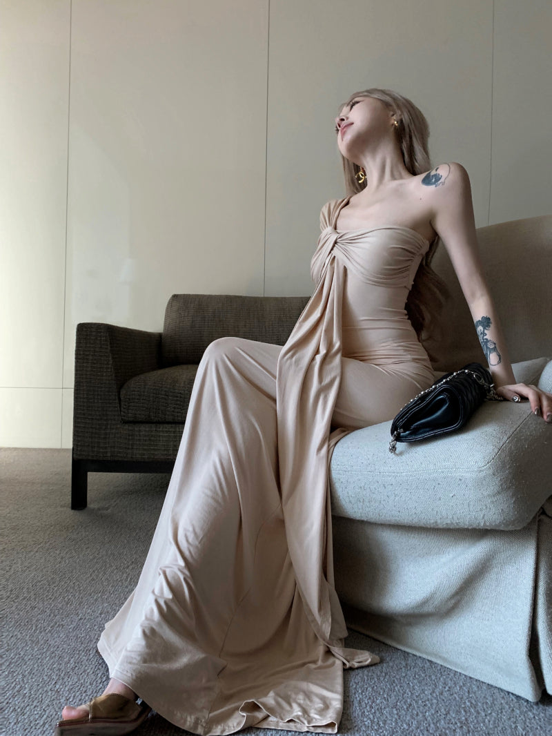 Women’s Bohemian Sleeveless Draped Chiffon Dress: Backless Irregular Hem Design