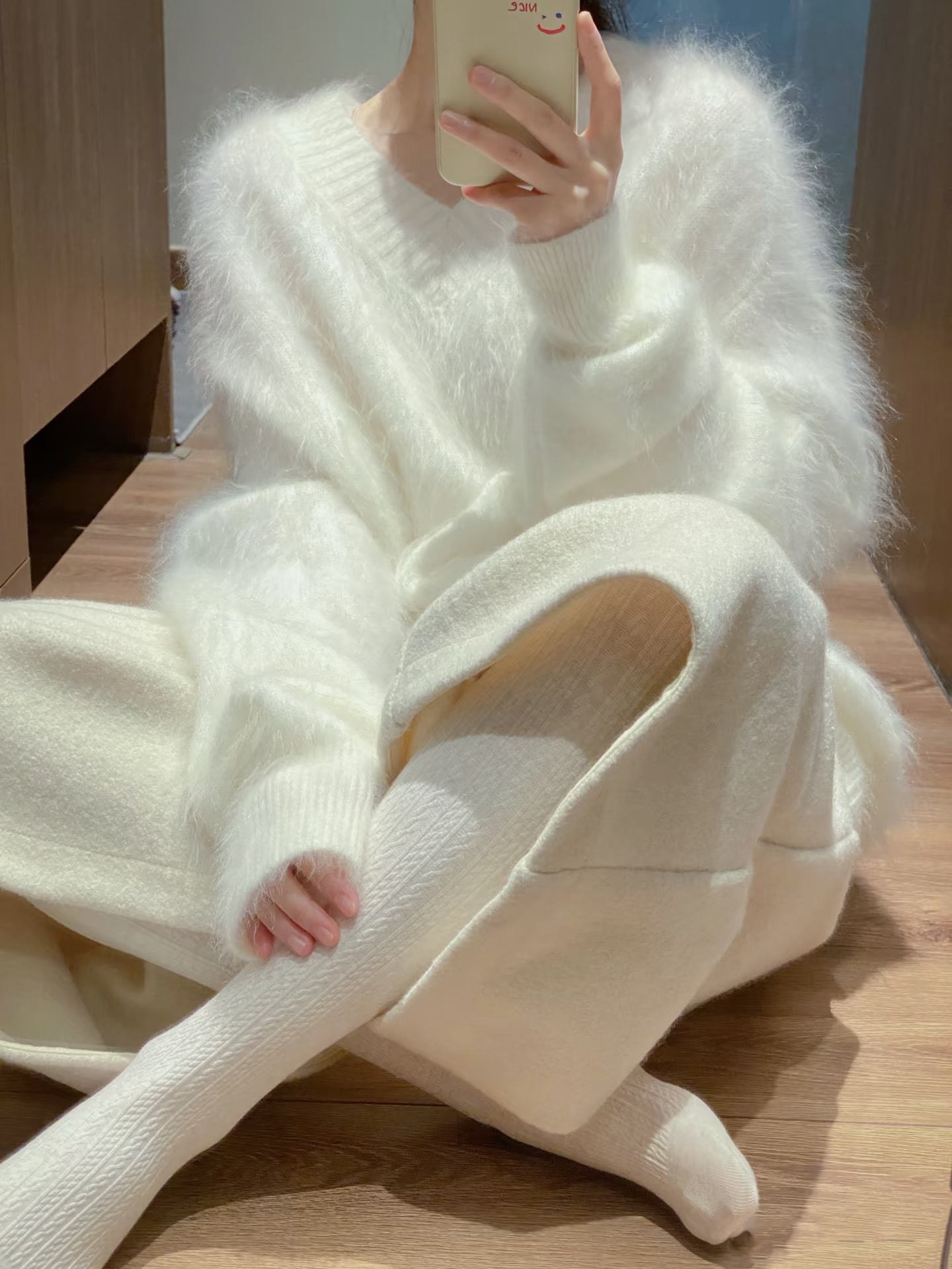 Powder Snow Vegan Fleece | Plush V-Neck Cocoon | 22% Fluffier Cloud-Knit