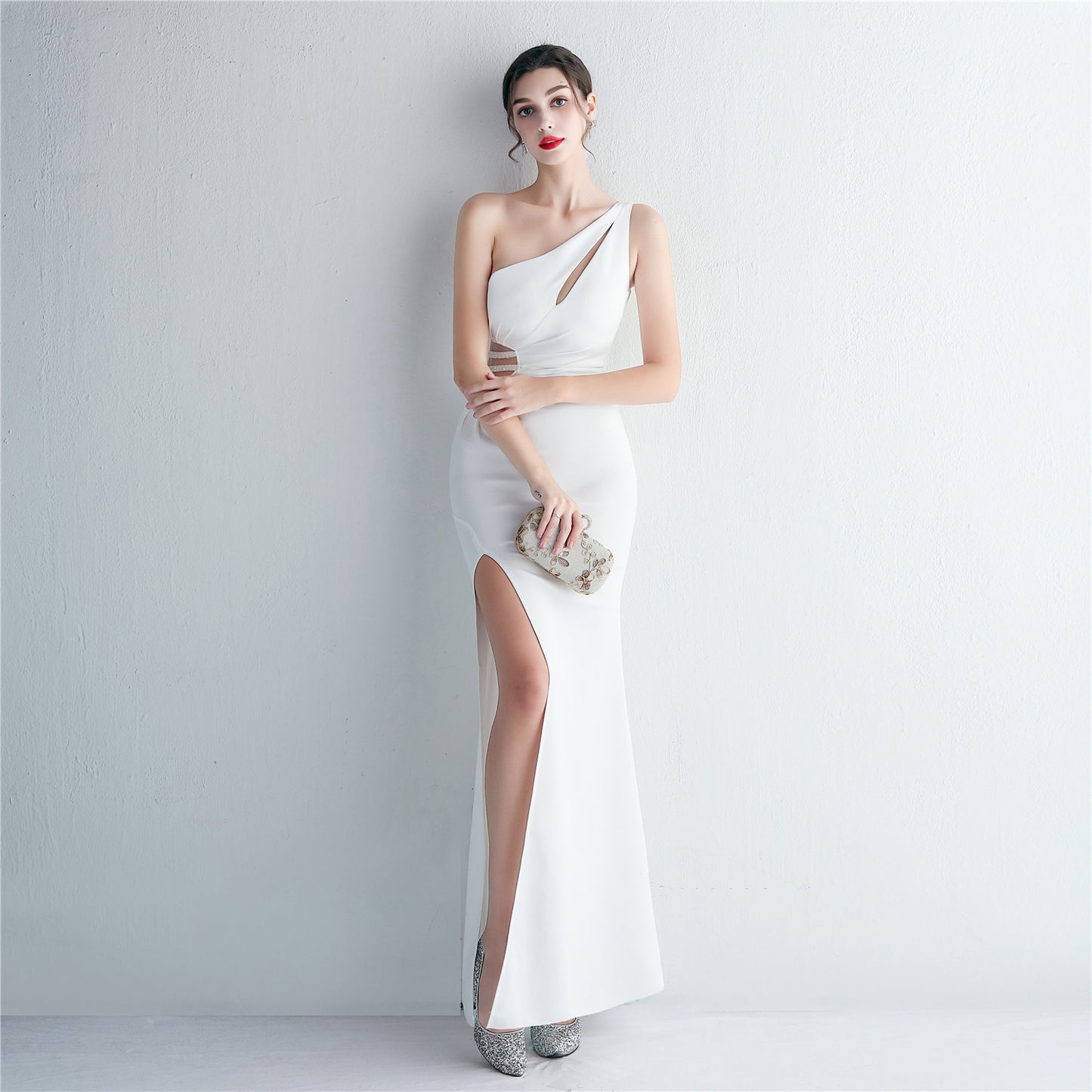 Bead-Bound Fishtail Skirt One-Shoulder Toast Suit for Wedding & Banquet: Slim, Elegant Design