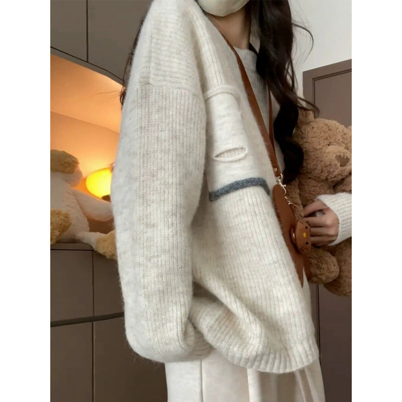 Crew Neck Lazy Wind Women's Autumn and Winter New Wear Design Sense Knitted Sweater Loose Top Tide