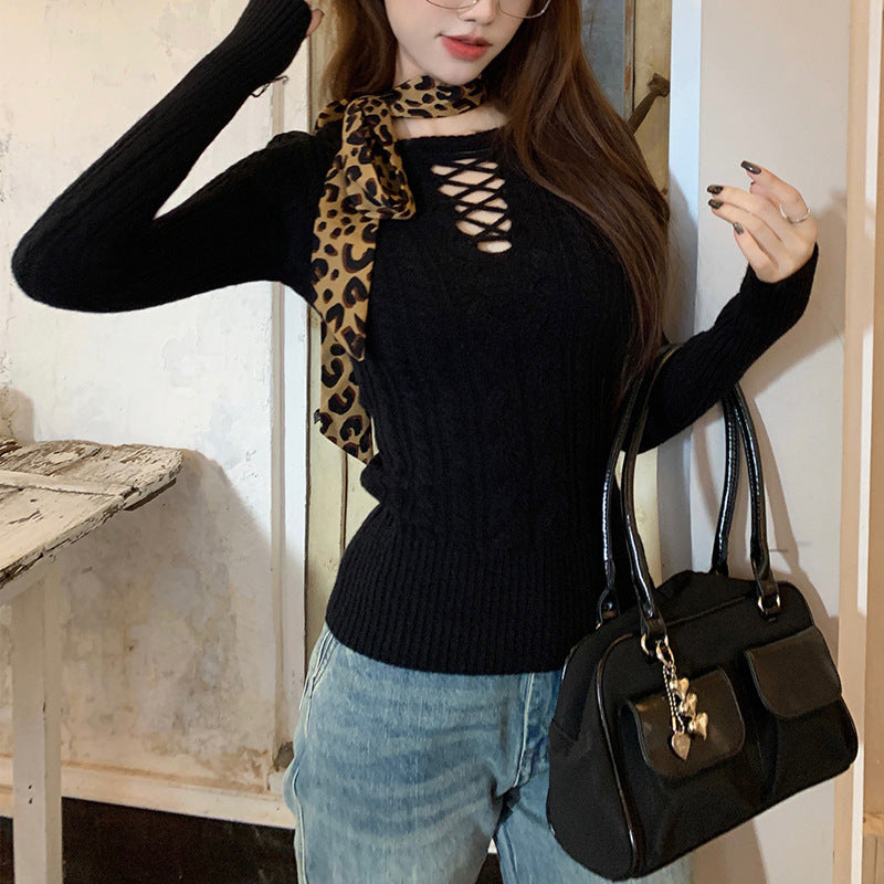 Autumn and Winter New Retro Design Long-sleeved Knitted Sweater Slim and Thin Fashion Hollow Bottom Top Women's Clothing