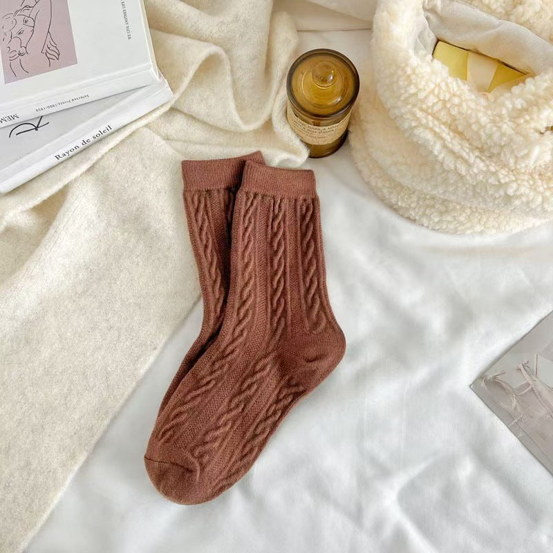 5PRS-White Cashmere Women's Twist Thickened Retro Medium Tube Socks Postpartum Confinement Socks