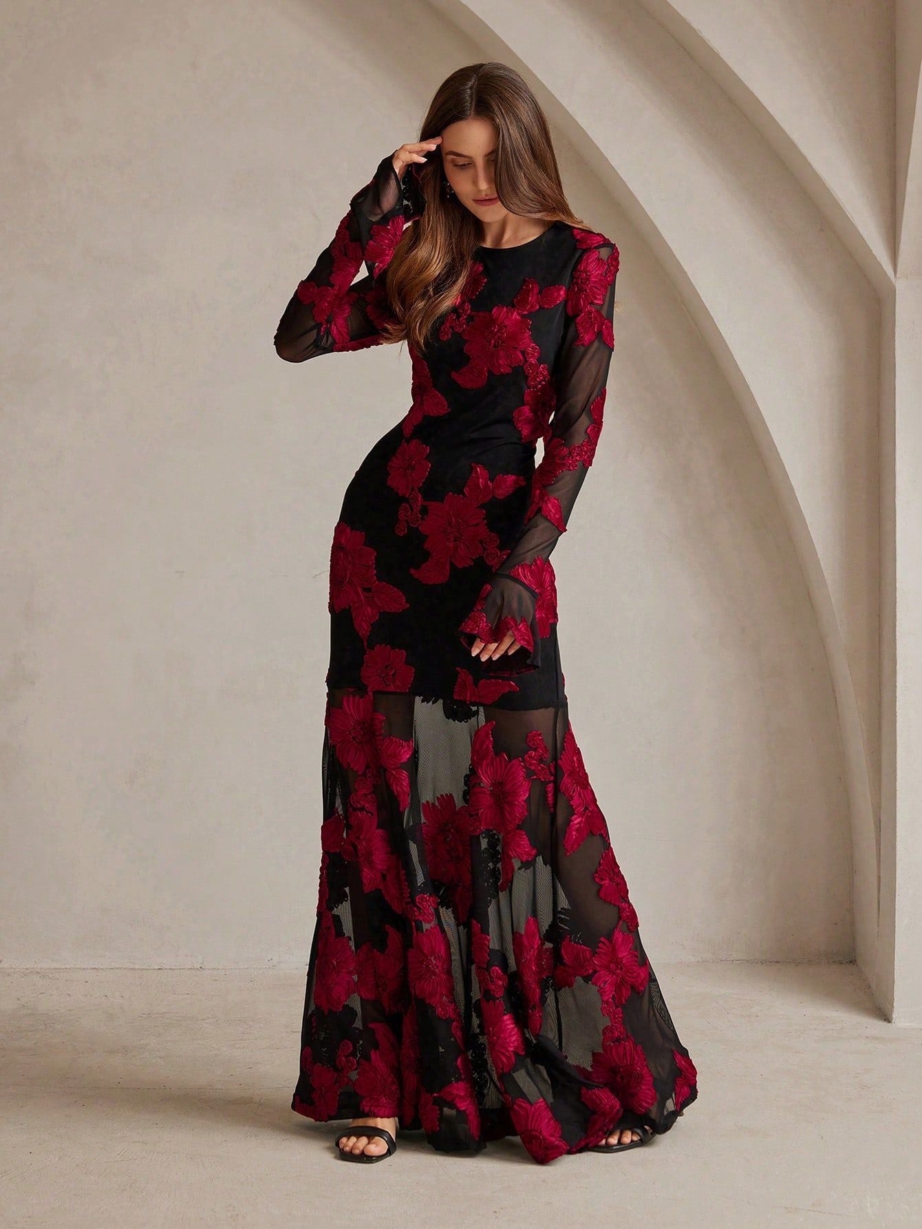 Royal-Blue Couture Gown - Jacquard Corset & V-Neck Evening Dress for Red Carpet & Galas