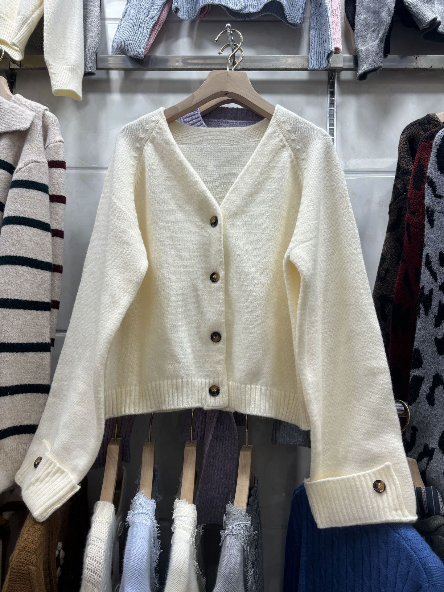 Simple V-neck Knitted Cardigan for Women's Autumn and Winter New Lazy Wind Turned Sleeves Sweater for Women
