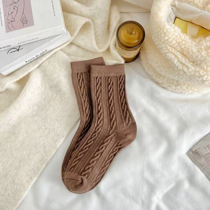 5PRS-White Cashmere Women's Twist Thickened Retro Medium Tube Socks Postpartum Confinement Socks
