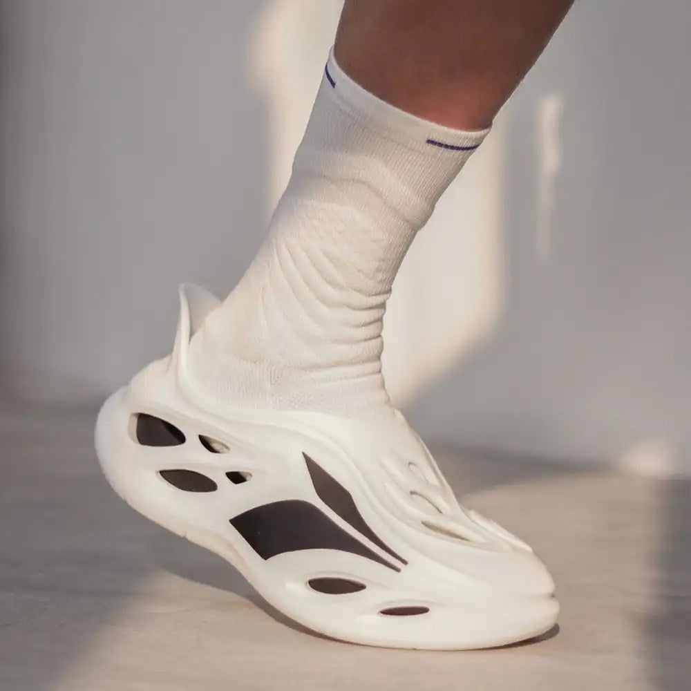 Score Big with Our Professional Basketball Socks - 3 Pack for Men: Breathable, Durable, and Stylish!