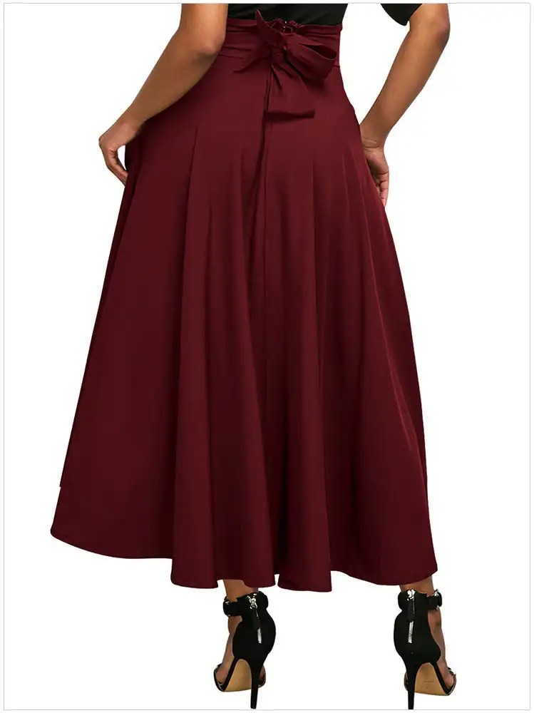 Upgrade Your Wardrobe with Our High-Waisted Pleated Skirt - Perfect for Retro Style Lovers!