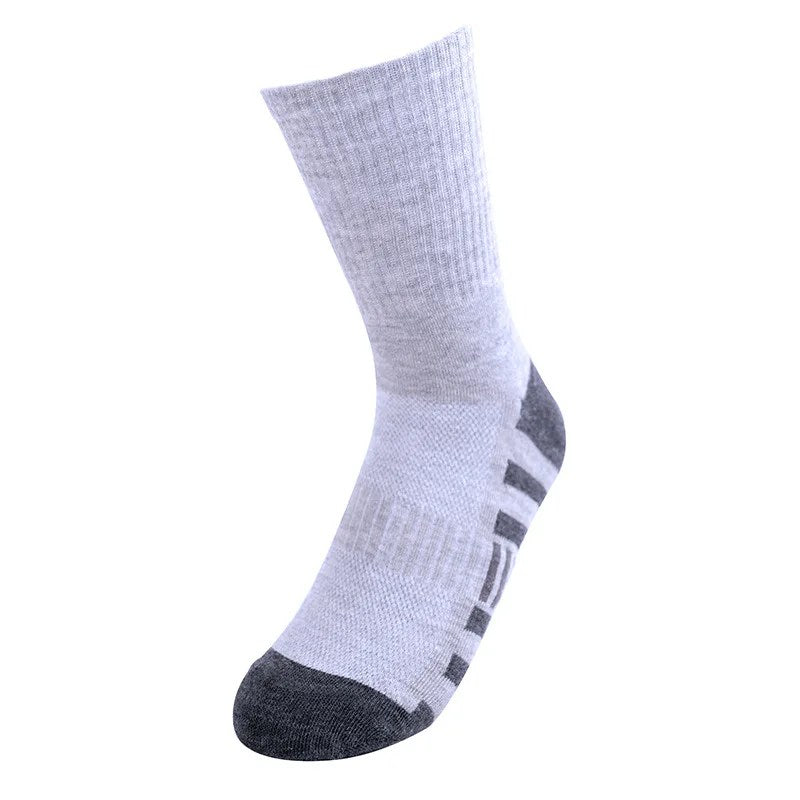 Upgrade Your Game with 3 Pairs of Plus Size Men's Basketball Socks in Black and White