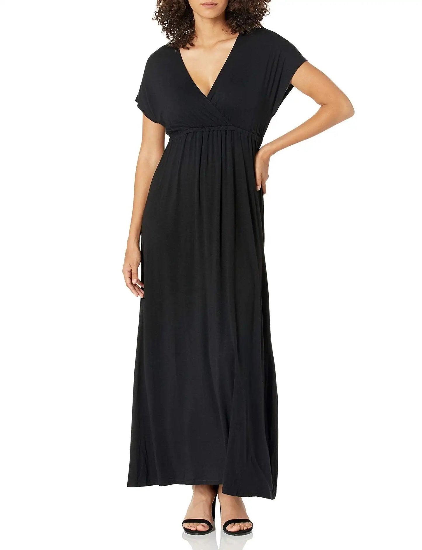 Effortlessly Chic: V-Neck Women's Oversized Dress for a Minimalist, Slimming Look