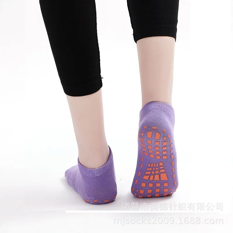 Stay Cool and Safe with Our Summer Breathable Floor Anti-slip Socks for Children's Playgrounds and Yoga Sports - Adhesive Design from Top Manufacturer
