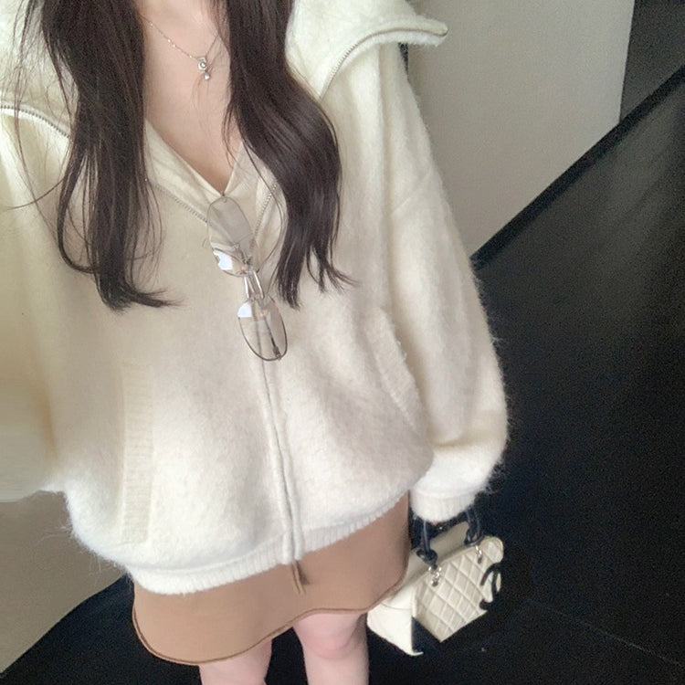 Zero-G Cloud Hoodie | Hygge-Recycled Poly | 33% Warmer Than Wool Tech