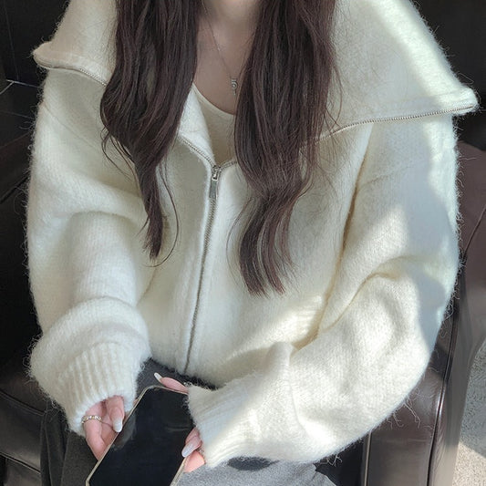 Zero-G Cloud Hoodie | Hygge-Recycled Poly | 33% Warmer Than Wool Tech