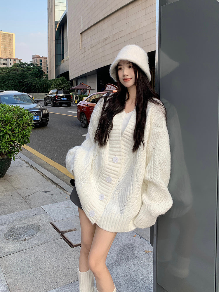 Hermal Cocoon Cardigan | Vegan Cashmere V-Neck | Cloud-Touch Layering