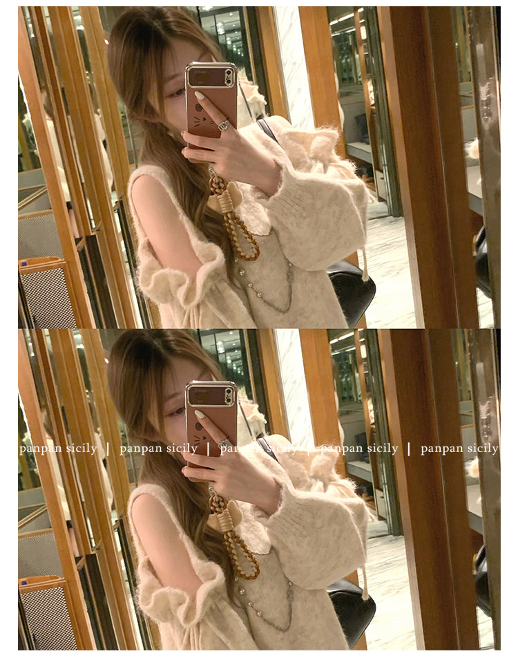 Nostalgic Gauze Pullover: Artisanal Shoulder Cut-Out + Ruched Lacing