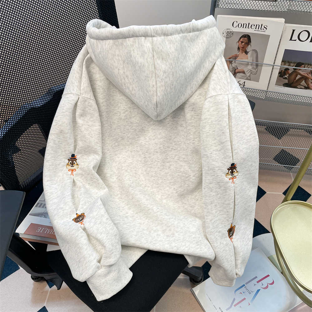 Viral Winter Embroidered Hoodie - Y2K Oversized Cozy Fleece, Eco-Friendly Streetwear