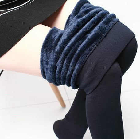 Extra Large Size Fleece Thickened Pearl Fleece Leggings, Popular in Autumn and Winter, Foot-stepping and Warm Outer Wear Integrated Pants