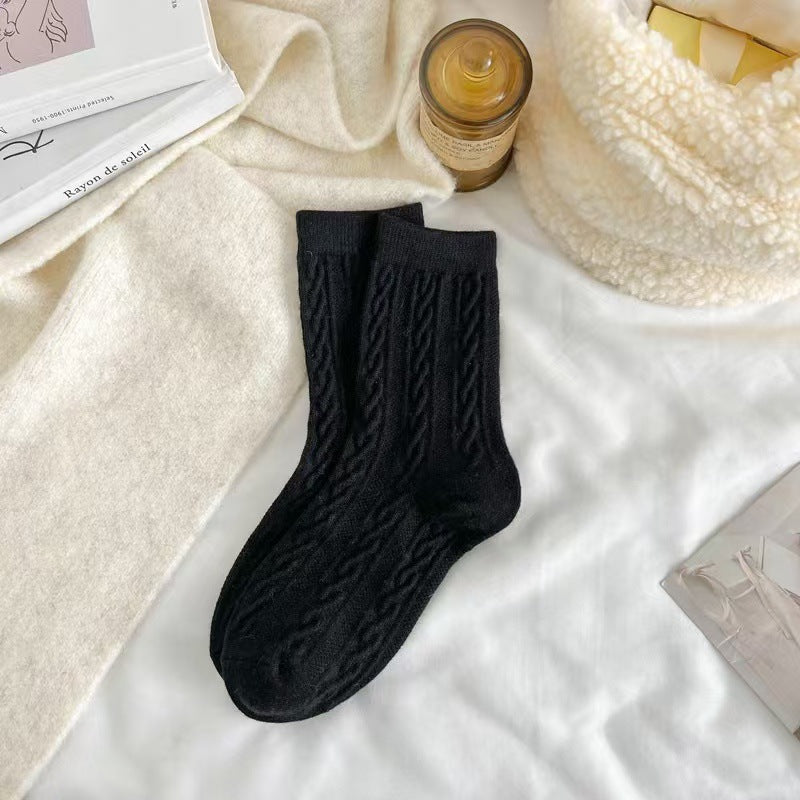 5PRS-White Cashmere Women's Twist Thickened Retro Medium Tube Socks Postpartum Confinement Socks