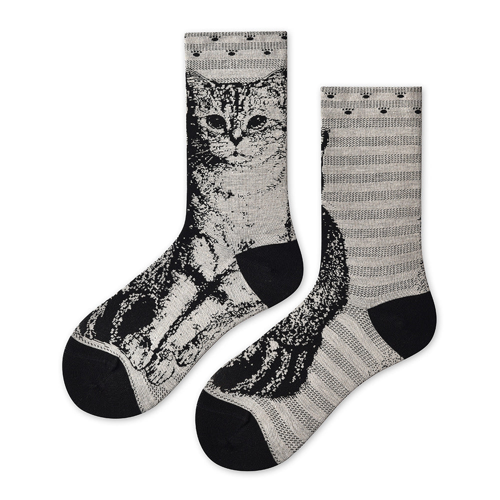 Spring and summer new art students, designer art tube socks children's trendy socks versatile black and white color scheme women