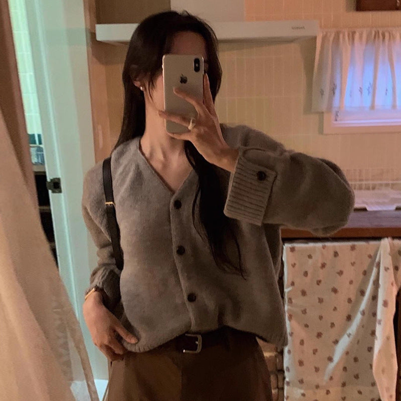 Simple V-neck Knitted Cardigan for Women's Autumn and Winter New Lazy Wind Turned Sleeves Sweater for Women