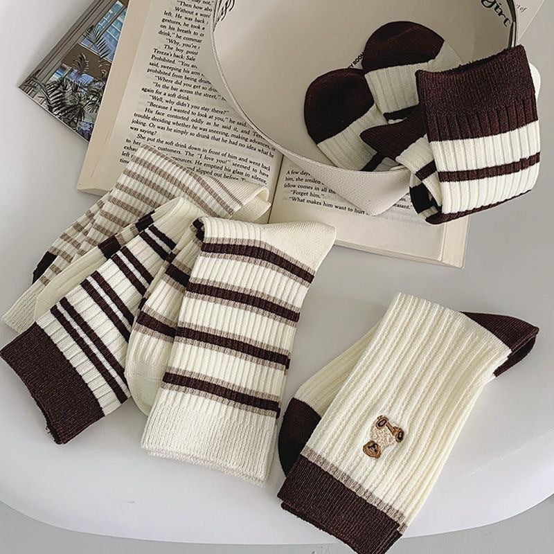 Coffee Color Simple Women's Autumn and Winter Striped Medium Tube Socks Color Matching Thermal Socks Women's Contrasting Color Stacking Socks