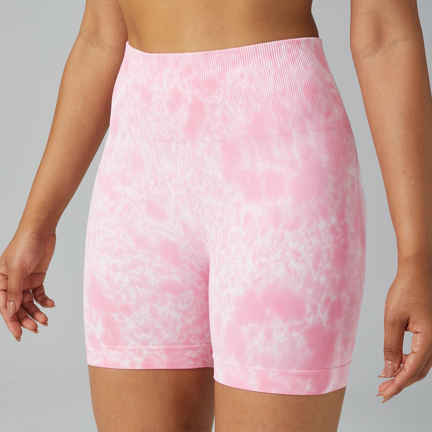 Statement Print Yoga Shorts｜High-Waist Hip Shaper Leggings｜Breathable Cool Max｜Workout & Daily Looks