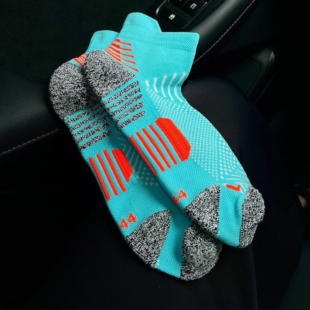 Badminton Socks Women's Towel Bottom Professional Marathon Running Socks Men's and Women's Fitness Sports Thickened Bottom Versatile Breathable