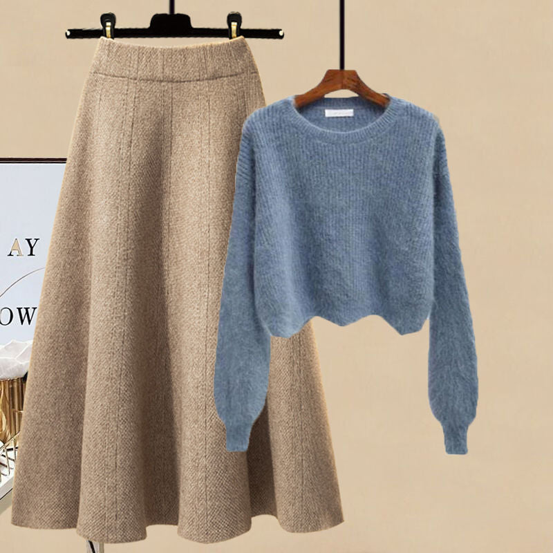 Cozy Plus Size Two-Piece: Viral Loungewear Set with Chunky Knit & Skirt
