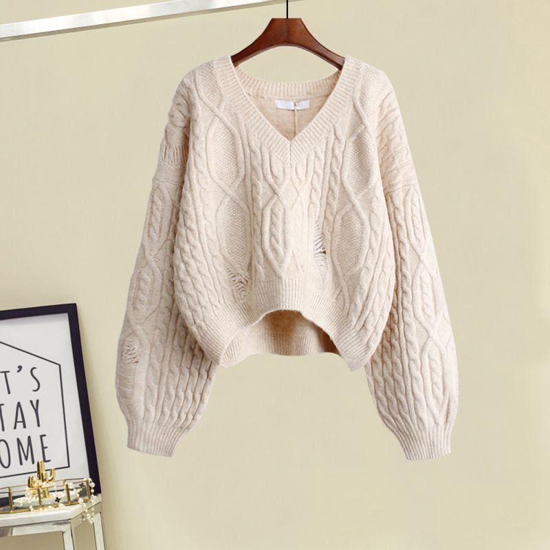 Cozy Plus Size Two-Piece: Viral Loungewear Set with Chunky Knit & Skirt