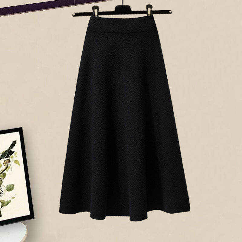 Cozy Plus Size Two-Piece: Viral Loungewear Set with Chunky Knit & Skirt