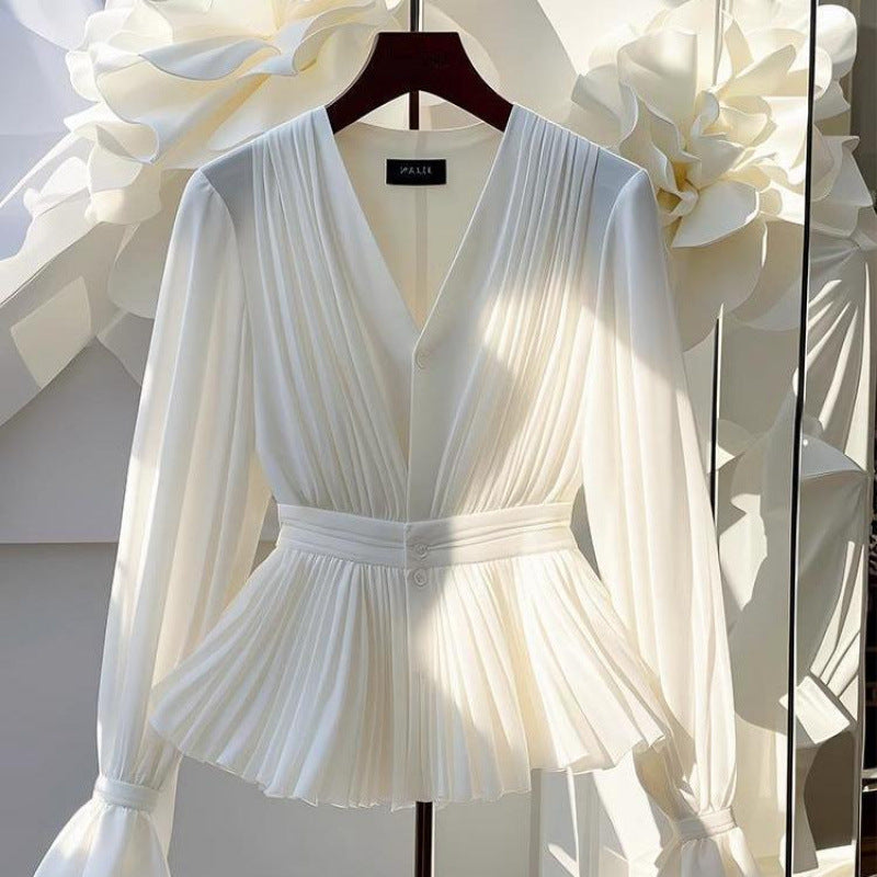 Early autumn new temperament V-neck long-sleeved top light mature French niche unique beautiful shirt light luxury white shirt