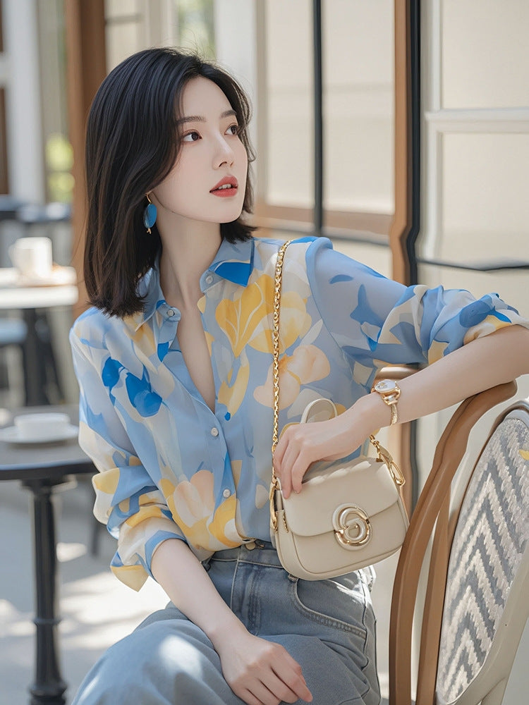 French Vintage Floral Print Chiffon Blouse | Feminine Relaxed Fit Lightweight Trans-seasonal Layer