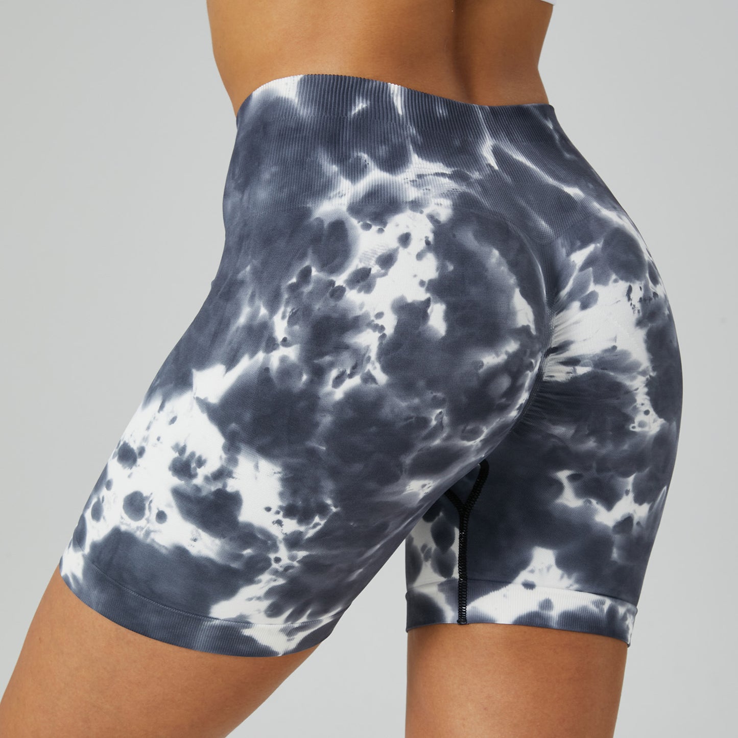 Statement Print Yoga Shorts｜High-Waist Hip Shaper Leggings｜Breathable Cool Max｜Workout & Daily Looks