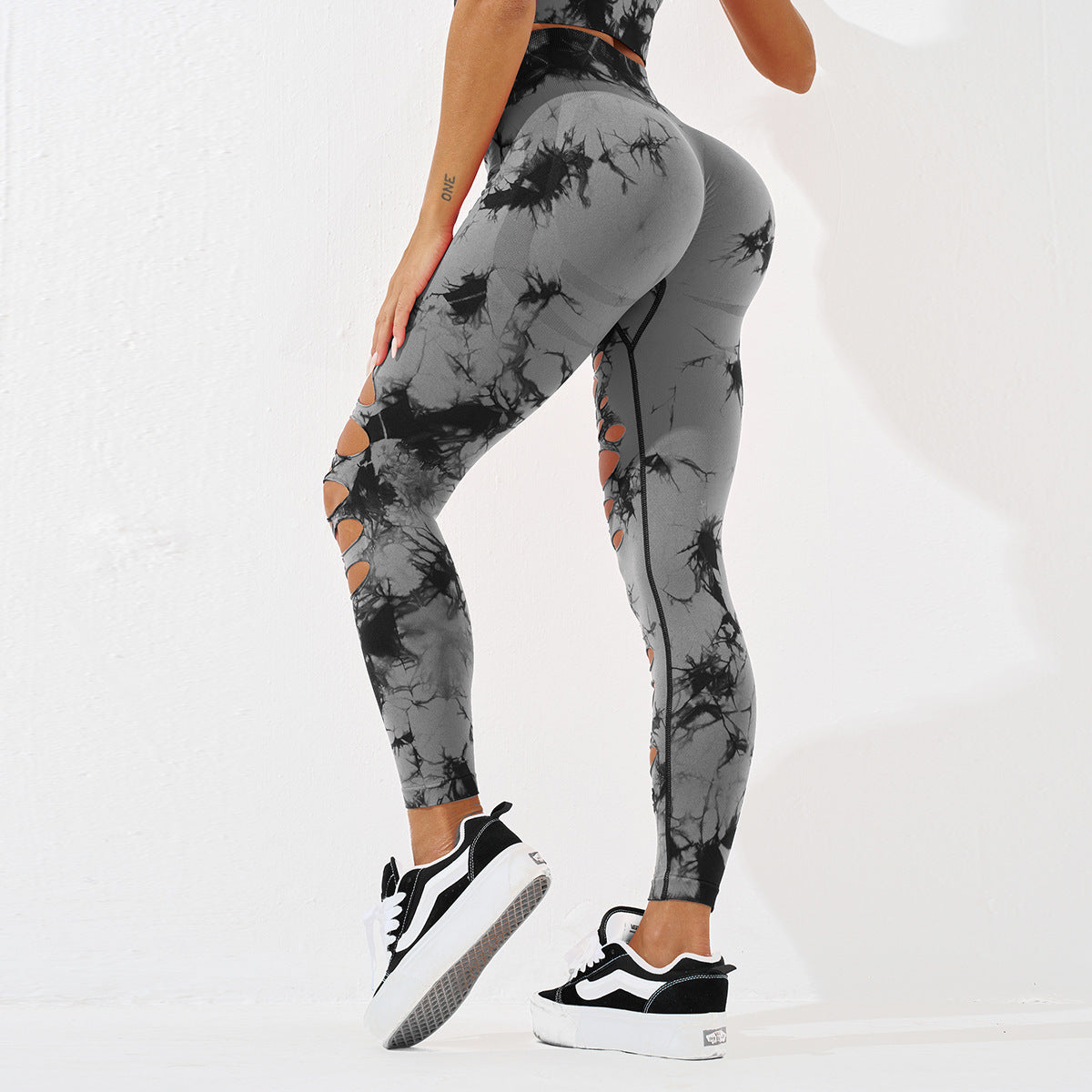 Statement Tie-Dye Yoga Pants｜Ripped High-Waist Hip Shaper｜Breathable Cool Max Fabric｜Workout & Daily Looks