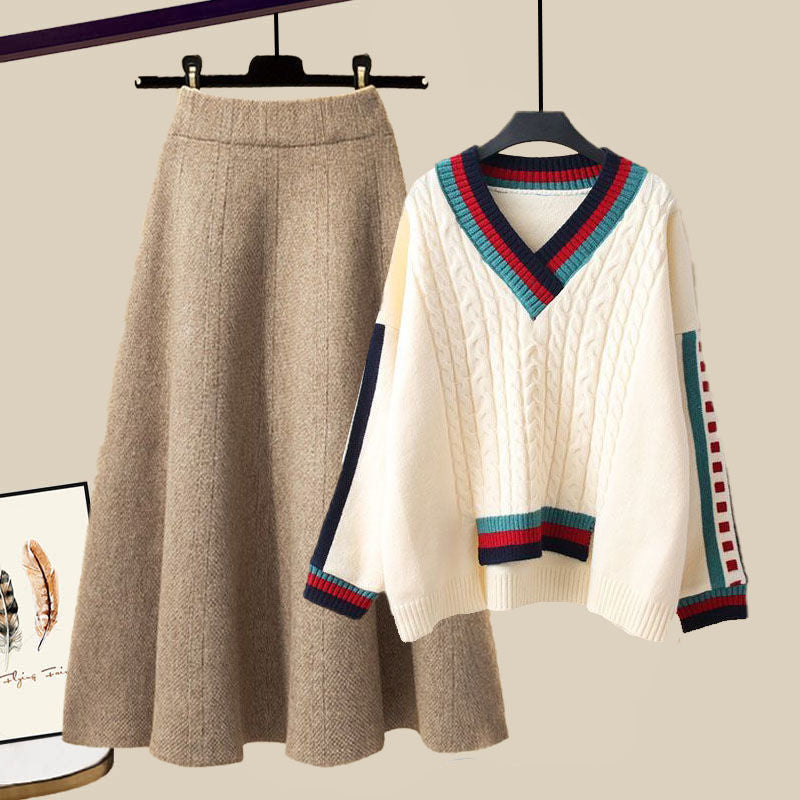 Cozy Plus Size Two-Piece: Viral Loungewear Set with Chunky Knit & Skirt