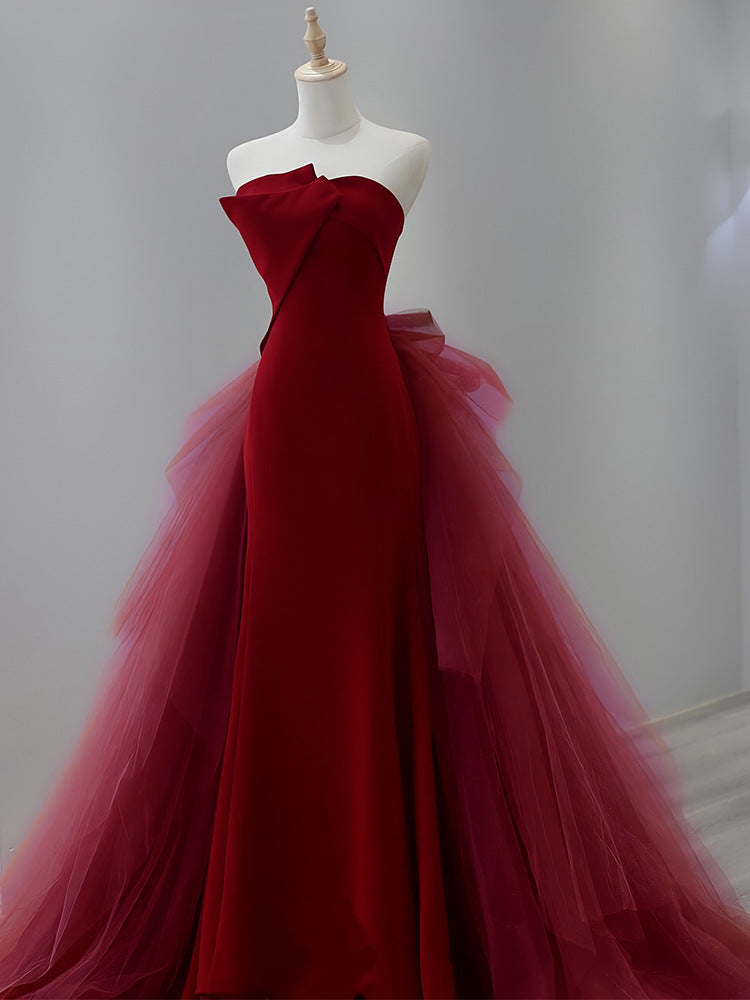 Romantic Burgundy Fishtail Gown: Vintage-Inspired Wedding Toast Dress with Timeless Elegance