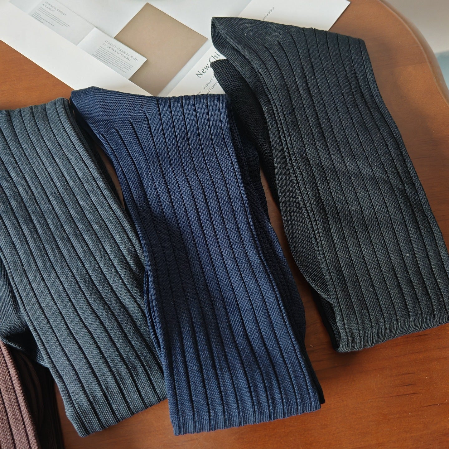 Men's Business Socks Silk Cotton Men's Socks Gentlemen Socks Boneless Pit Strip Double Needle and Knee Socks