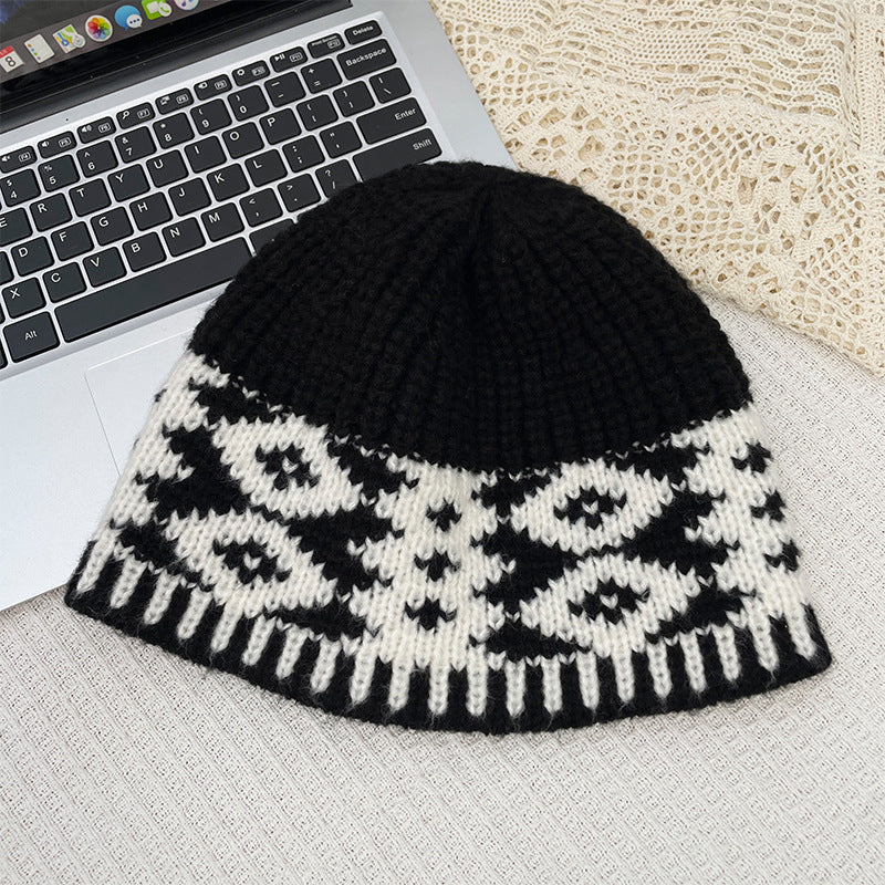 Retro Wool Hat Autumn and Winter Women's Warm Ear Protection Versatile Face Small Color Matching Warm Knitted Bucket Hat