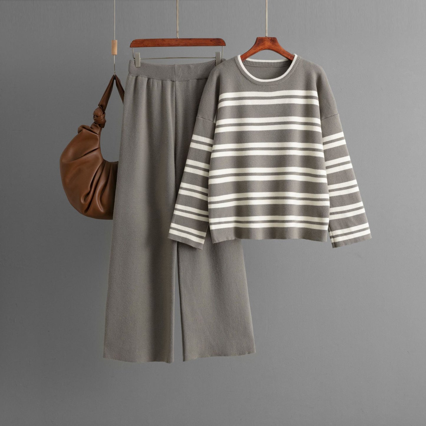 Striped Sweater Set Autumn and Winter 2024 New Loose Fashion Casual Wide-leg Pants Knitted Two-piece Set