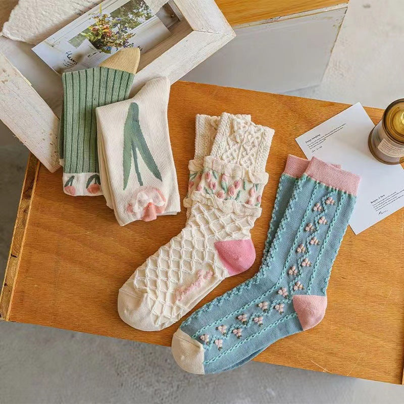 Socks Women's Autumn and Winter Long Socks Mori Tulips Versatile Women's Stacking Socks Flower Series Spring and Summer Long Tube
