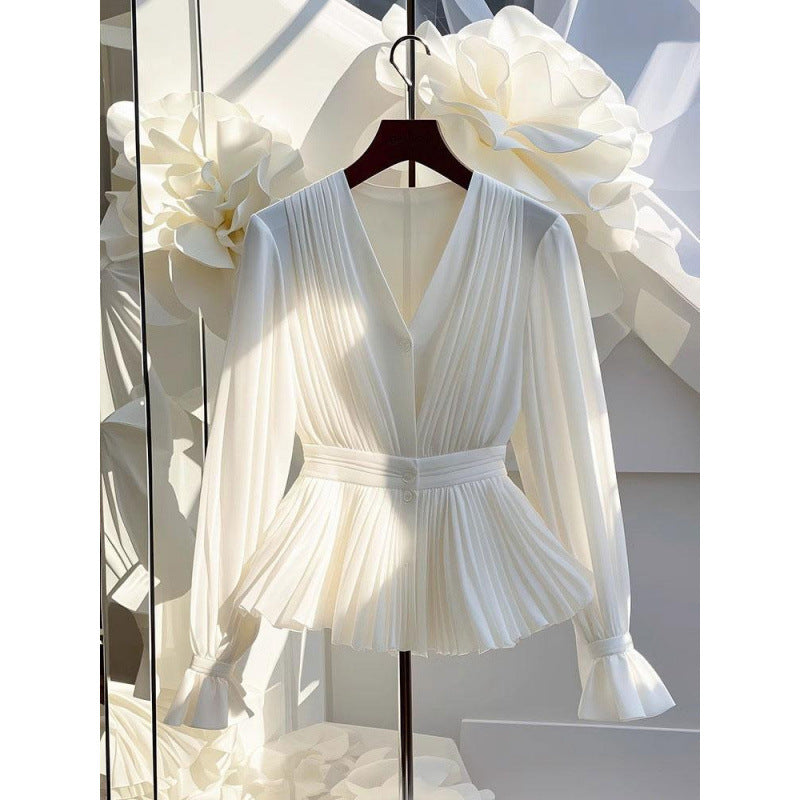 Early autumn new temperament V-neck long-sleeved top light mature French niche unique beautiful shirt light luxury white shirt