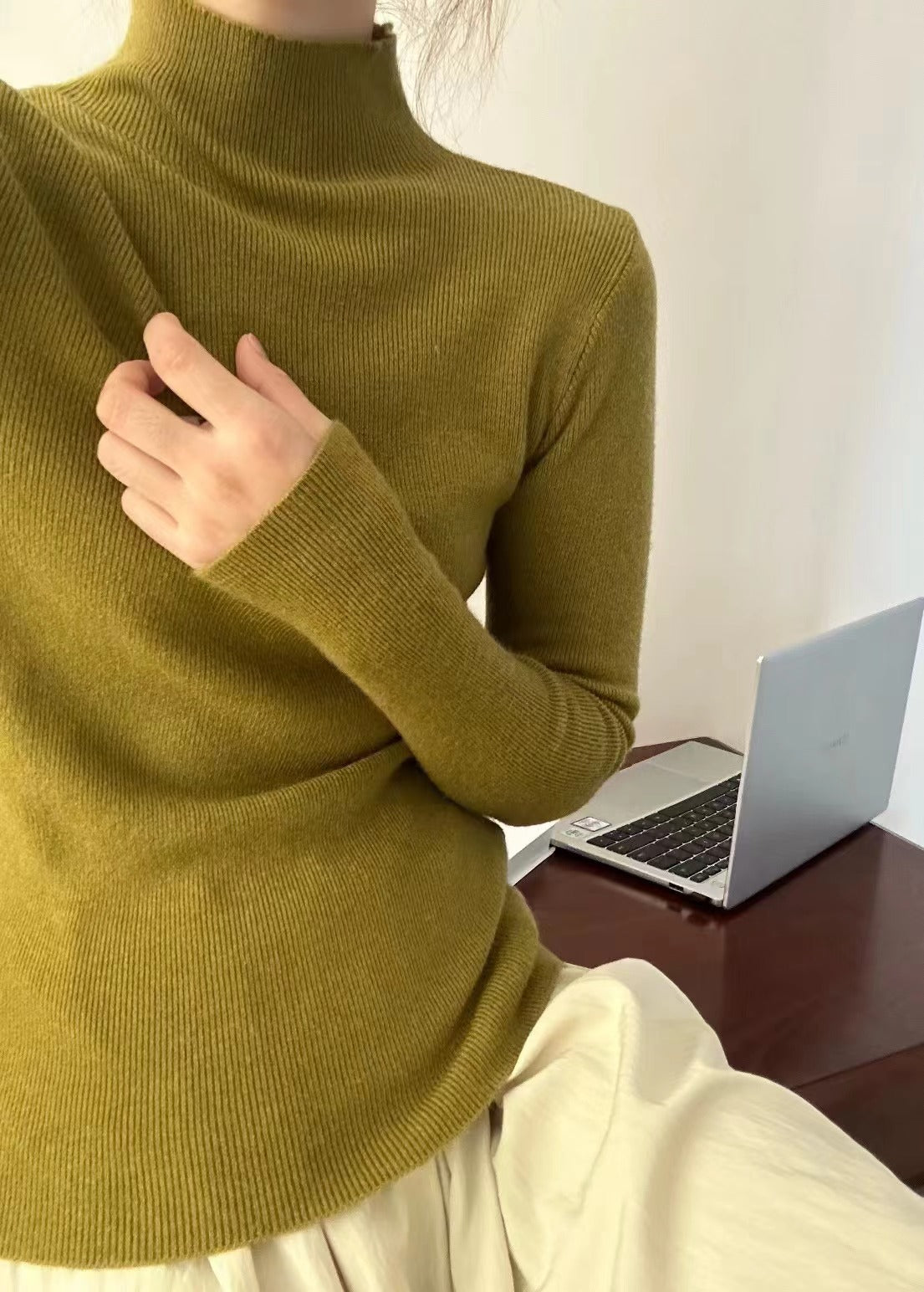 Half Turtleneck Candy-colored Sweater for Women's New Simple Slim-fitting Knitted Sweater