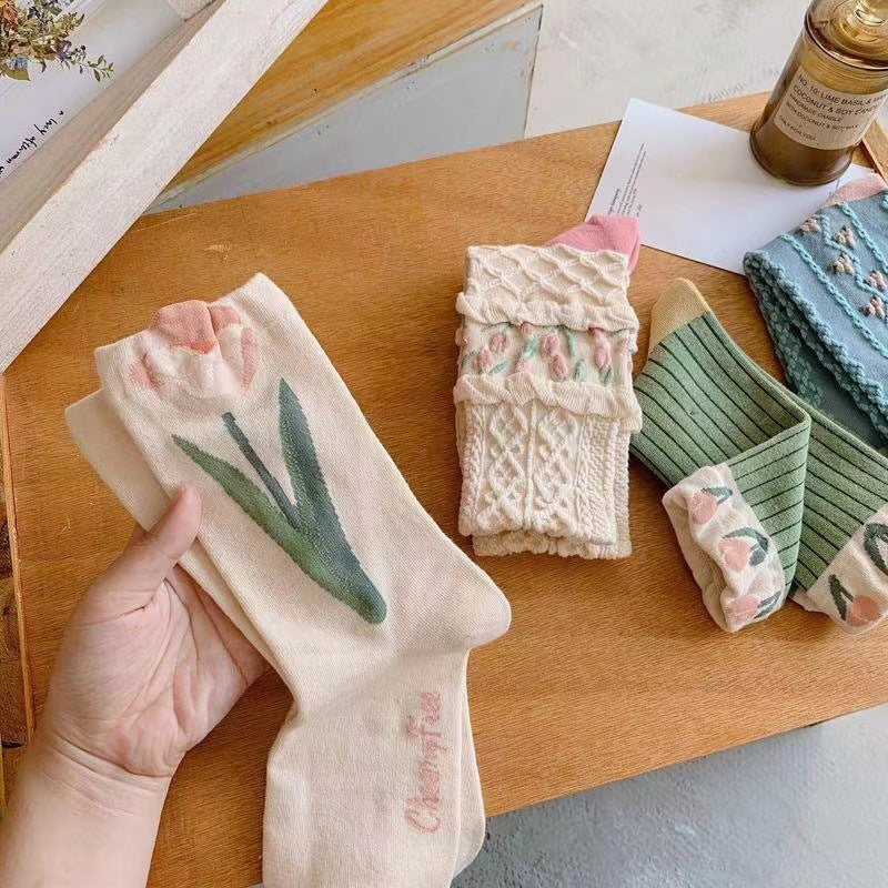 Socks Women's Autumn and Winter Long Socks Mori Tulips Versatile Women's Stacking Socks Flower Series Spring and Summer Long Tube