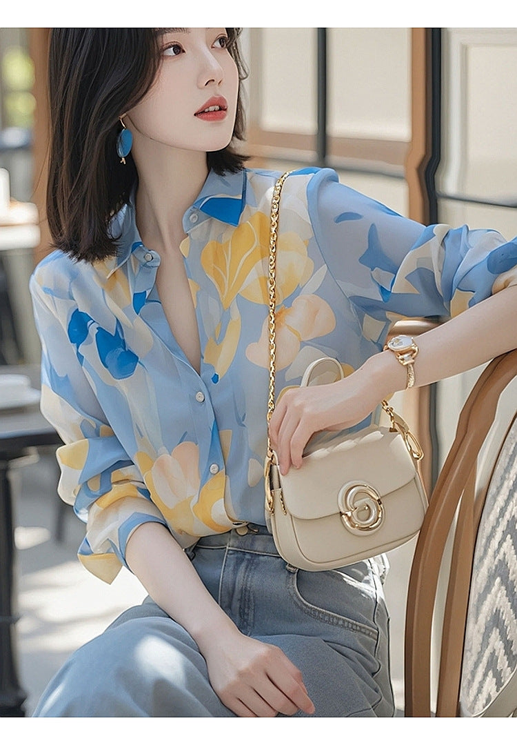 French Vintage Floral Print Chiffon Blouse | Feminine Relaxed Fit Lightweight Trans-seasonal Layer