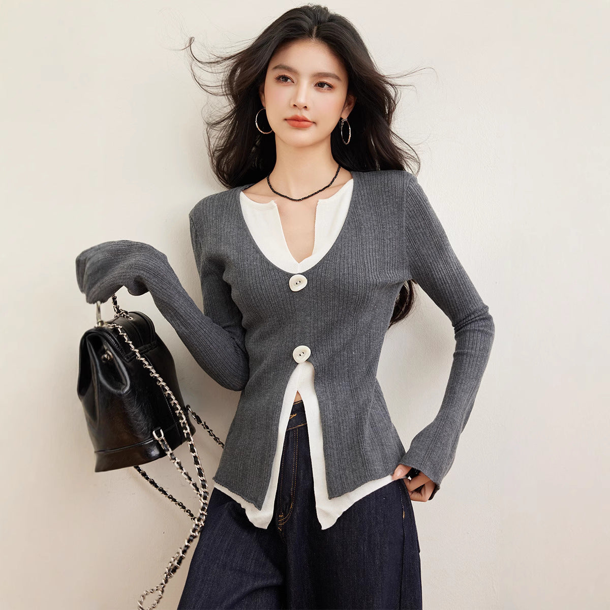 Early Spring New Fake Two Pieces Contrasting Color Design V-neck Irregular Waist Thin Knitted Top Women