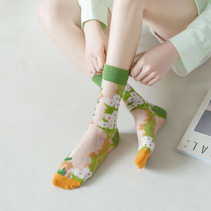 Spring and Summer Women's Socks, Thin Medium Tube Fashion Trendy Socks, European and American Style Flower Glass Stockings