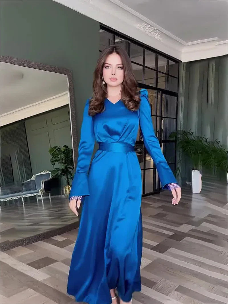 New V-neck Solid Color Split-ended Long-sleeved Slim-fitting Belt Dress