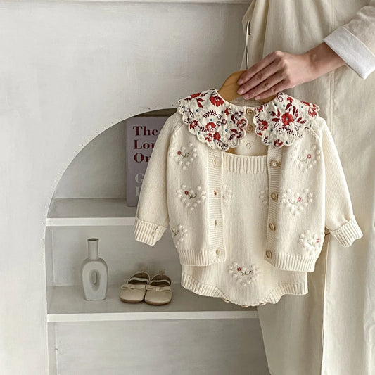 2024 girls knitted cardigan autumn and winter two-piece set baby infant polka dot heart embroidered cardigan