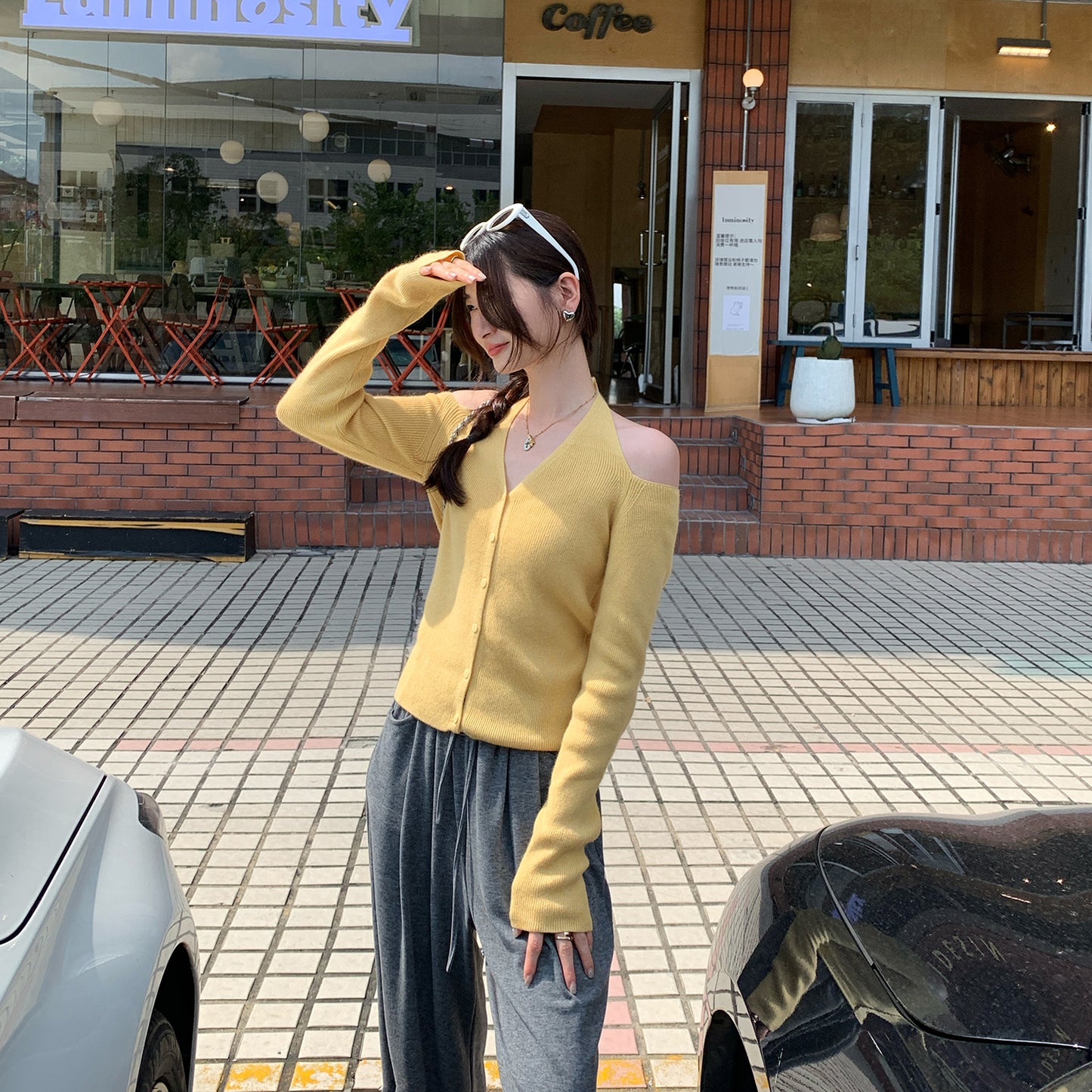 Lazy Halter Neck Long Sleeve Knitted Sweater for Women, Autumn New Style, Super Beautiful, Mature Off-Shoulder Top