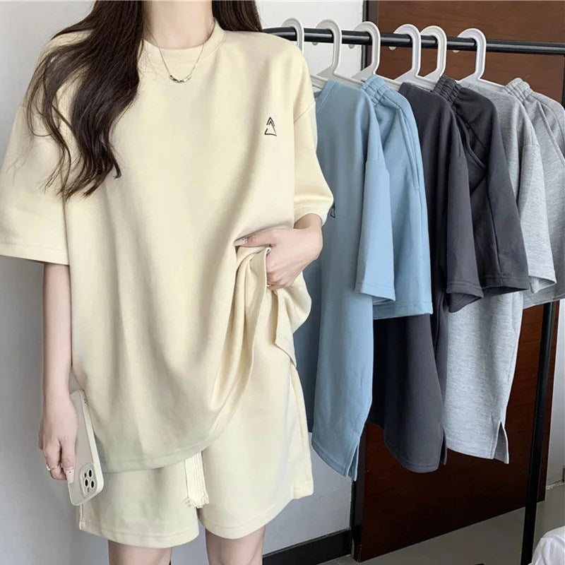 Summer Women's Casual Two-Piece Set: Loose Fit T-shirt and Shorts