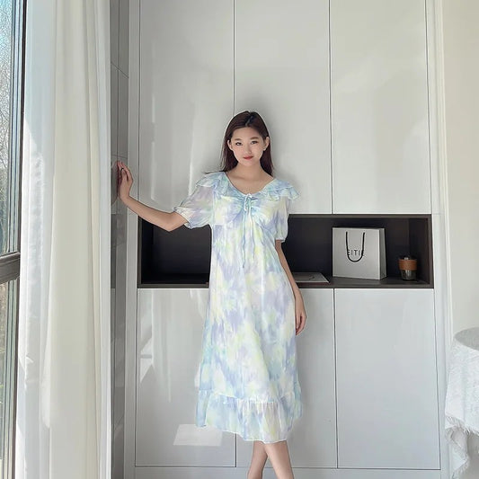 Women's Oversized Clothing, Chubby Mm Floral Dress, Small and Clear Design Sense, Niche Dress